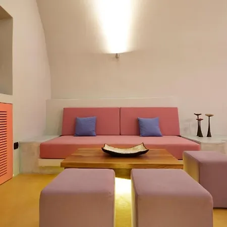 Royalty Suites Santorini Fira (Santorini)