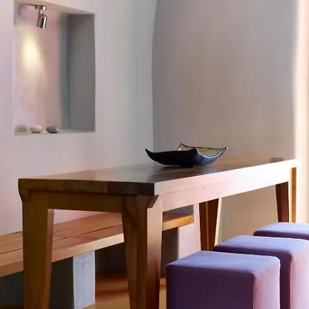 Royalty Suites Santorini Apartmán