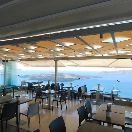 Royalty Suites Santorini Apartmán *