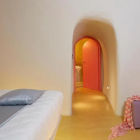 Royalty Suites Santorini